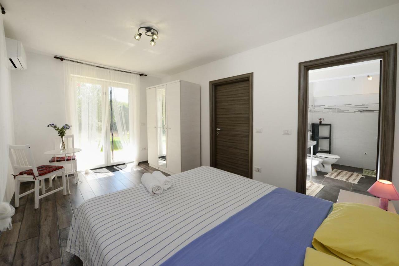 Villa Kontesici 14 Zelena Laguna Екстер'єр фото