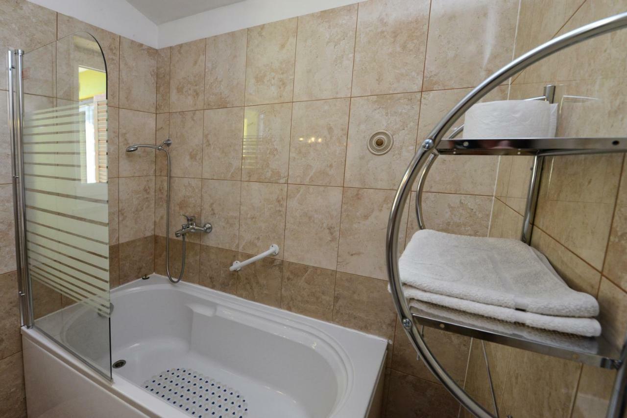 Villa Kontesici 14 Zelena Laguna Екстер'єр фото
